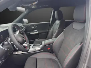 MERCEDES-BENZ GLB 250 4Matic 8G-Tronic