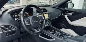 Jaguar F-Pace 30t 2.0 R-Sport AWD Automatik