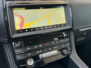 Jaguar F-Pace 30t 2.0 R-Sport AWD Automatik