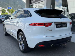 Jaguar F-Pace 30t 2.0 R-Sport AWD Automatik