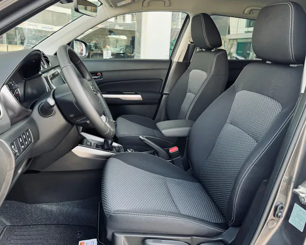Suzuki Vitara 1.4T Hybrid 4x4