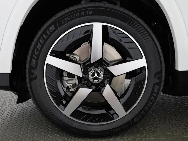 Mercedes-Benz GLB 220 4Matic 8G-Tronic