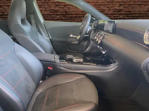 Mercedes-Benz A 180 Night Star AMG Line