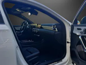MERCEDES-BENZ A 250 e 8G-DCT