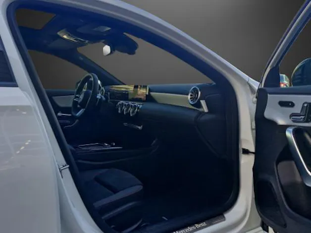 Mercedes-Benz A 250 e 8G-DCT