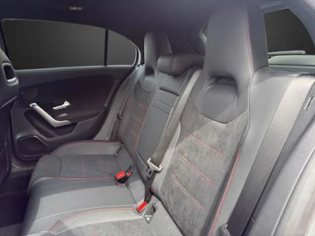 Mercedes-Benz A 250 4Matic 8G-DCT