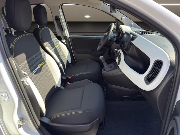 Fiat Pandina 1.0 Hybrid Cross