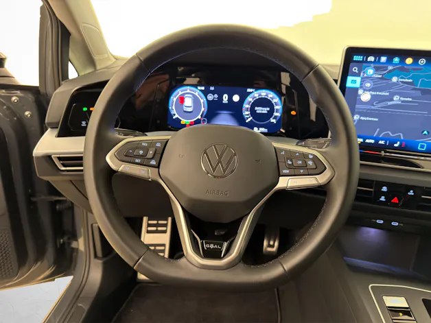 VW Golf 8 1.5 eTSI Goal DSG