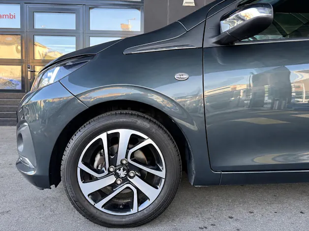 Peugeot 108 1.0 VTi Allure Top ETG