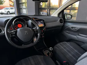 Peugeot 108 1.0 VTi Allure Top ETG