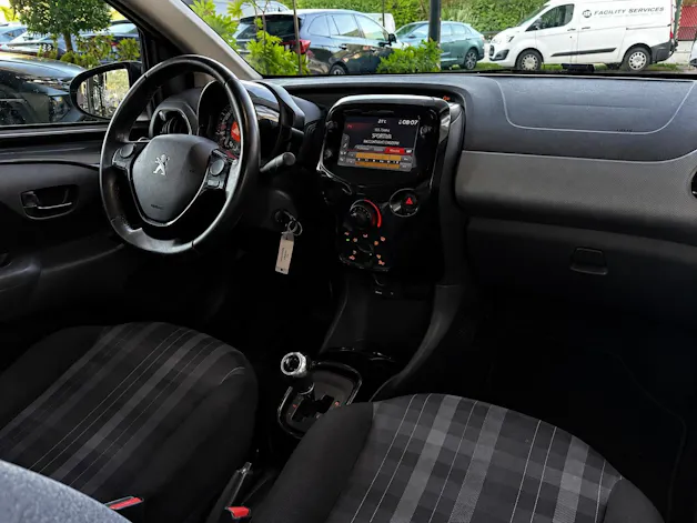 Peugeot 108 1.0 VTi Allure Top ETG