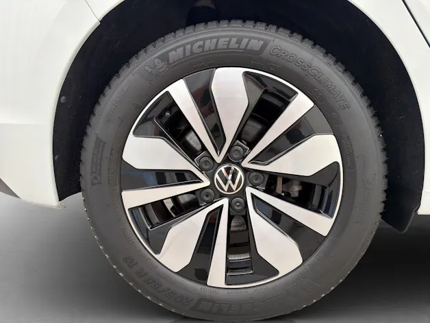 VW Golf 8 1.5 eTSI Goal DSG
