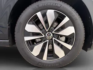 VW Golf 8 1.5 eTSI Goal DSG