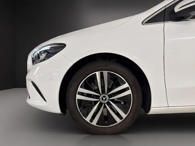 Mercedes-Benz B 250 e Progressive 8G-DCT