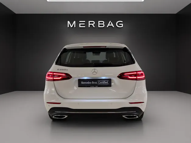 Mercedes-Benz B 250 e Progressive 8G-DCT