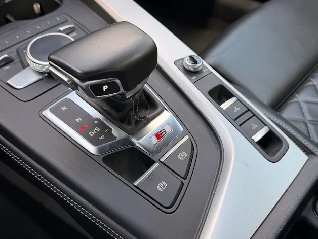 Audi S5 Cabriolet 3.0 TFSI quattro *** TOPAUSSTATTUNG & WINTERRÄDER ***
