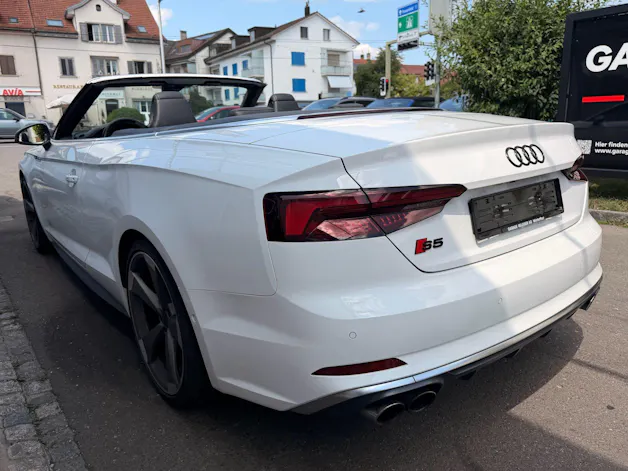 Audi S5 Cabriolet 3.0 TFSI quattro *** TOPAUSSTATTUNG & WINTERRÄDER ***