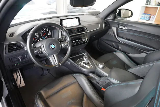 BMW M2 Competition Drivelogic