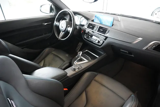 BMW M2 Competition Drivelogic