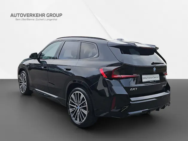 BMW iX1 xDrive 30 M Sport Pro