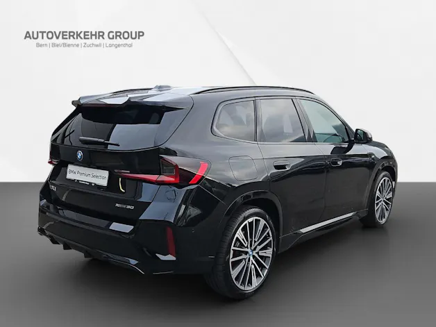 BMW iX1 xDrive 30 M Sport Pro