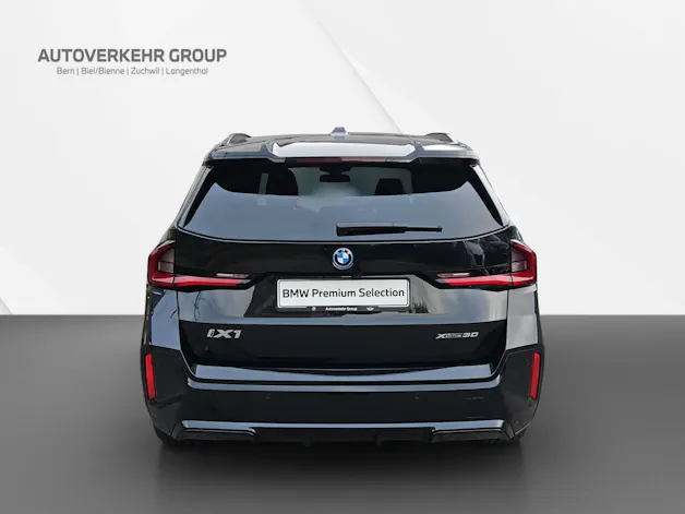 BMW iX1 xDrive 30 M Sport Pro