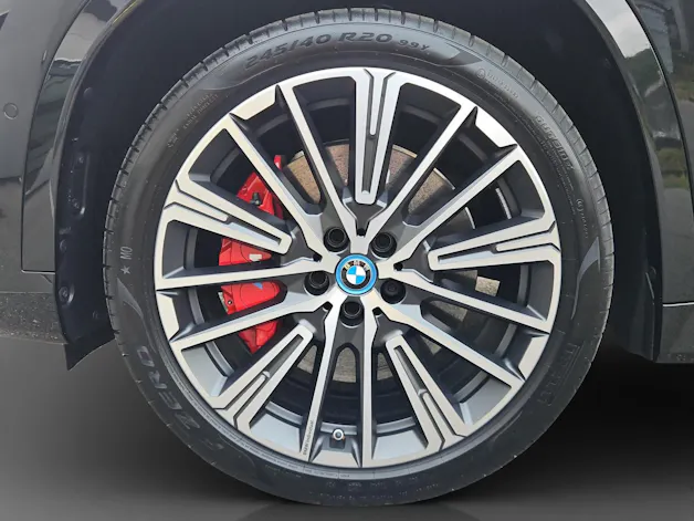 BMW iX1 xDrive 30 M Sport Pro