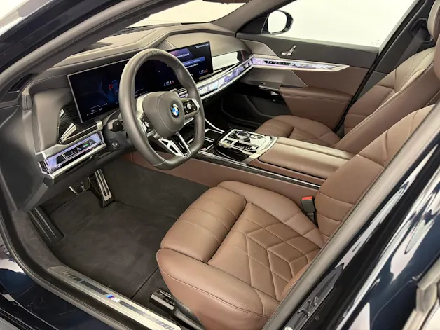 BMW 740d xDrive 48V M Sport