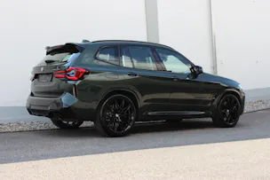 BMW X3 xDrive M Competition Individual *MALACHITGRÜN*