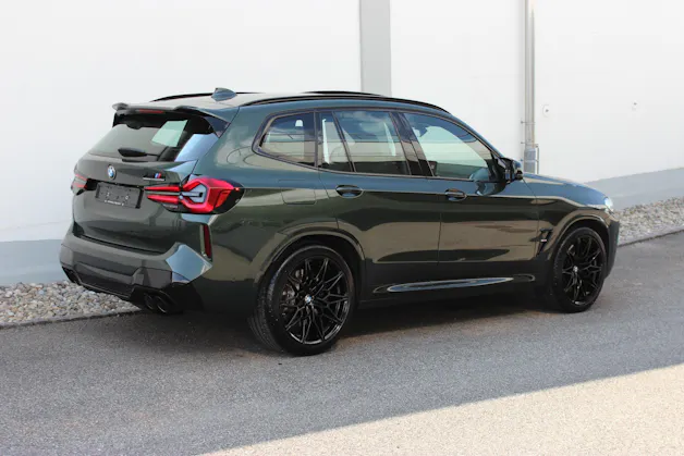 BMW X3 xDrive M Competition Individual *MALACHITGRÜN*