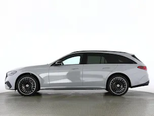 MERCEDES-BENZ E 220 d 4MATIC T-Modell "Swiss Star"