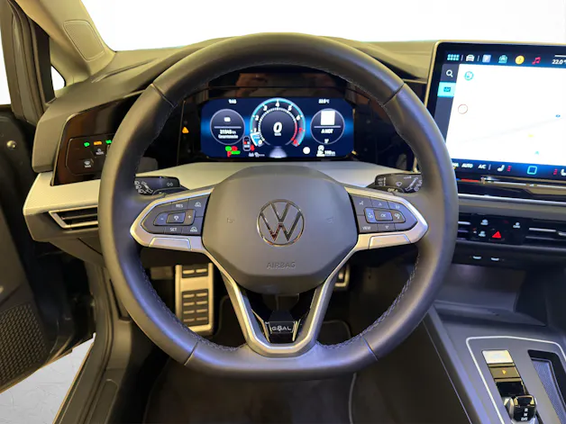 VW Golf 8 1.5 eTSI Goal DSG