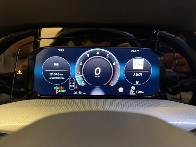 VW Golf 8 1.5 eTSI Goal DSG