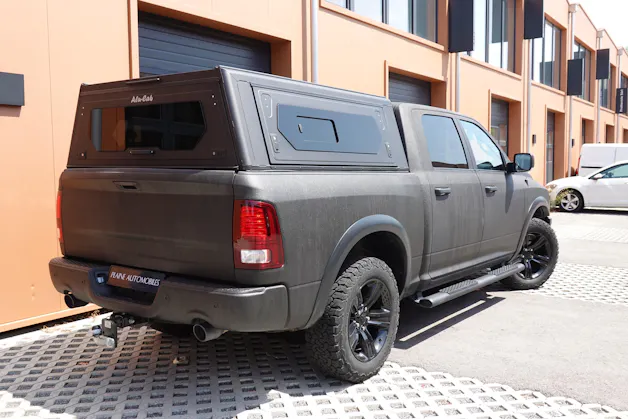 Dodge 1500 - "Peinture Raptor * Tempomat * Camera de recul * Crochet d'attelage pour 3500kg * Son Alpine"
