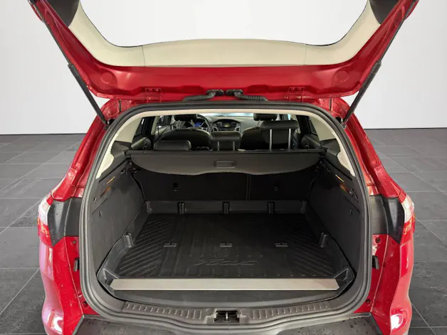Ford Focus Station Wagon 1.6i EcoB SCTi 150 T
