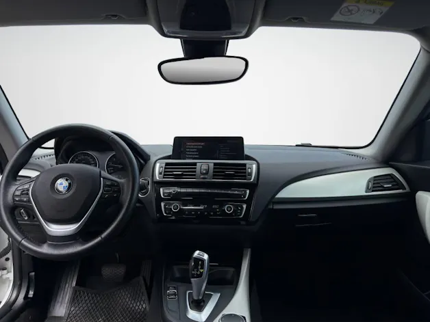BMW 120i