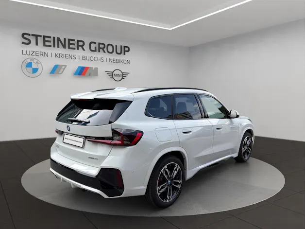 BMW iX1 xDrive 30 M Sport Pro