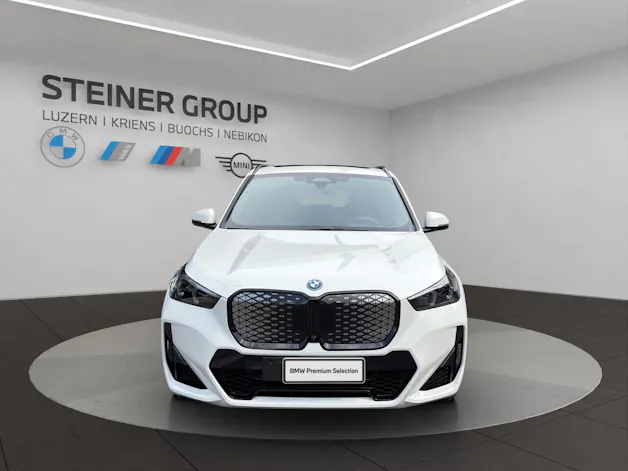 BMW iX1 xDrive 30 M Sport Pro