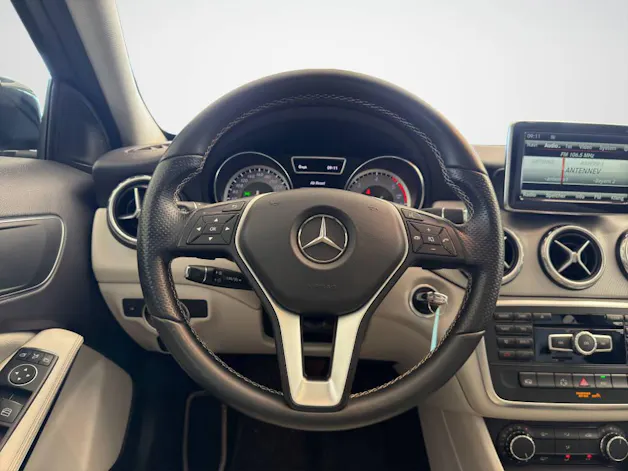 Mercedes-Benz GLA 220 CDI Urban 4m