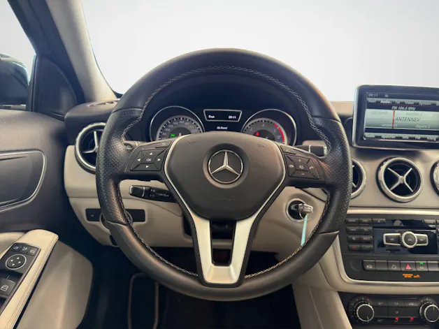 Mercedes-Benz GLA 220 CDI Urban 4m