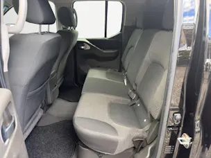 NISSAN Navara 2.5 dCi Double Cab LE