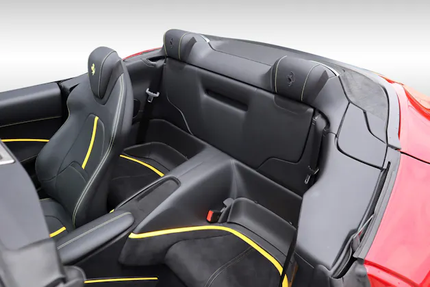 Ferrari Roma Spider
