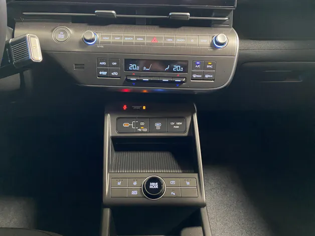 Hyundai Kona EV 65.4 kWh Premium / Amplia