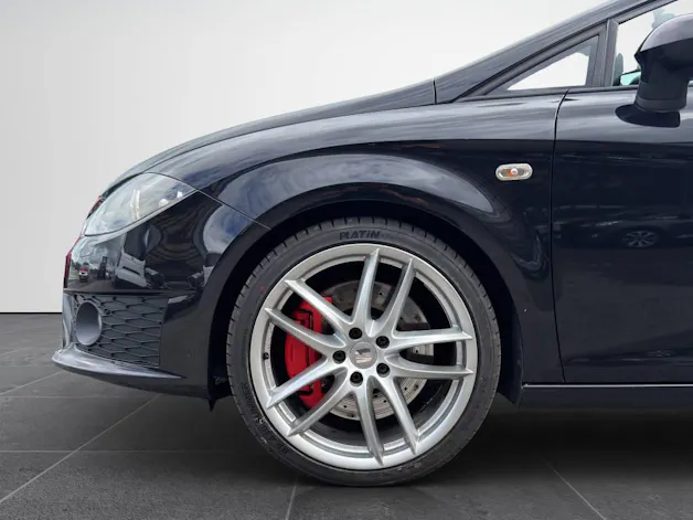 SEAT Leon 2.0 TSI Cupra R
