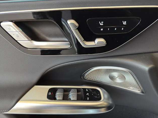 Mercedes-Benz E 220 d 4Matic 9G-Tronic