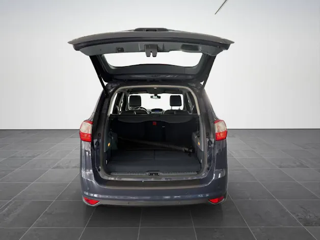 Ford Grand C-Max 2.0 TDCi 140 Titanium