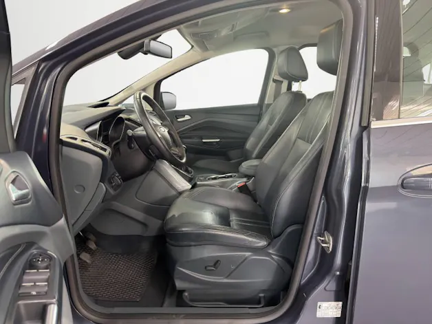 Ford Grand C-Max 2.0 TDCi 140 Titanium