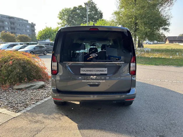 Ford TOURNEO Connect 2.0 EcoBlue 122 Titanium