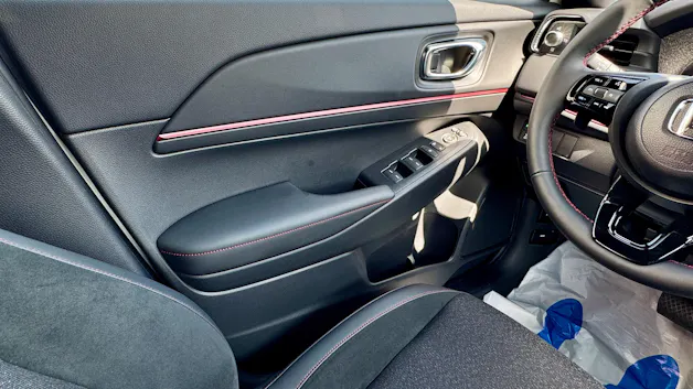 Honda HR-V 1.5L e:HEV Advance Sport Modell 2027 1.9% Leasing Aktion unschlagbar mit 8 Jahren Garantie