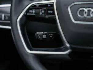 AUDI A6 Limousine 55 TFSI Design quattro S-tronic *CH Auto*Panorama*Matrix LED*Head Up*